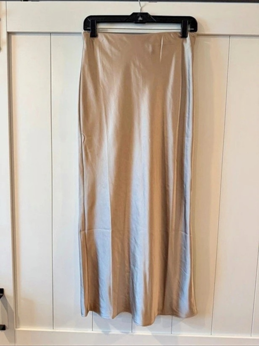 LOFT Satin Maxi Skirt in Champagne Size XS NWT